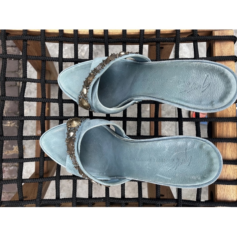 Giuseppe Zanotti Pale Blue Suede Embellished Slide Sandals - Picture 7 of 10